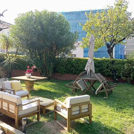 Arbide House * لييوا