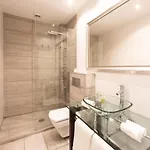 아파트 Arbide House *
